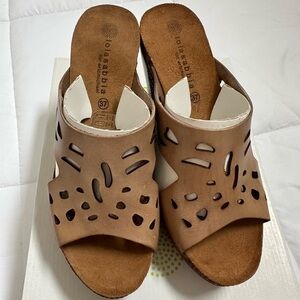 Lola Sabbia Taupe Eden Leather Wedge 37 size 7